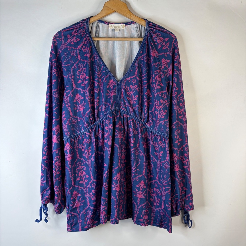 Weekend Suzanne Betro Tunic Women 1X Navy Pink Damask Floral V-Neck Tie Cuff